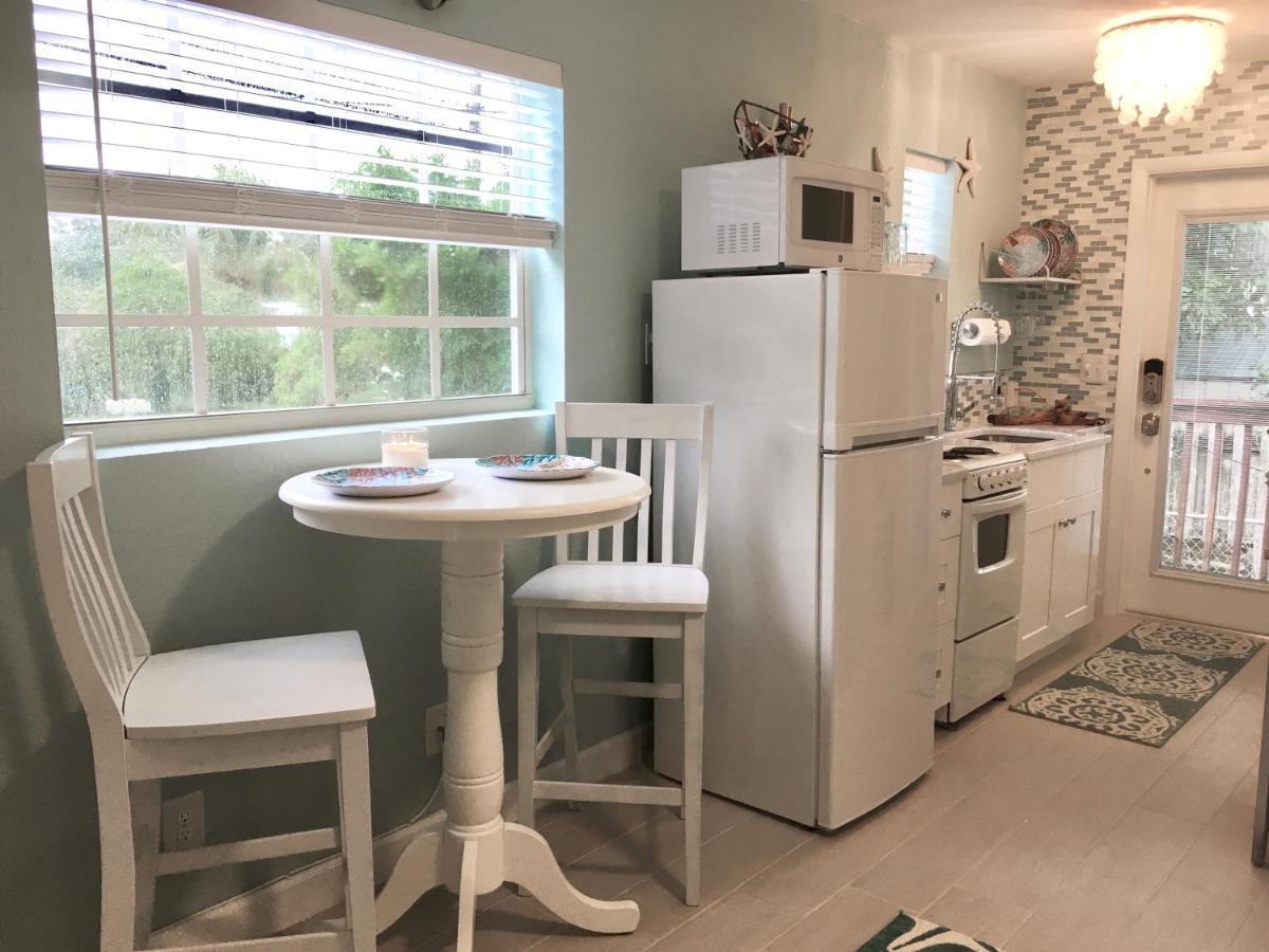 Coastal Studio Escape! Naples Zewnętrze zdjęcie